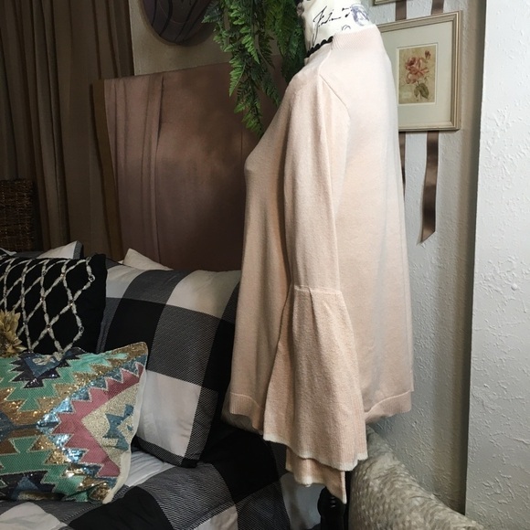 Style & Co beautiful light pink cream trim sweater - Picture 7 of 9